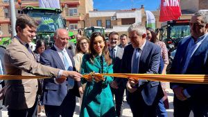 La I Feria Agroalimentaria La Almunia presenta hasta el sábado las últimas novedades en maquinaria y servicios para el sector hortofrutícola