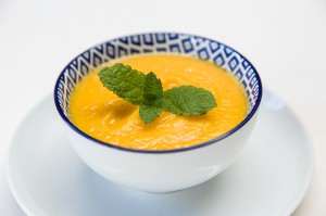 Guayabo Zumos Naturales.- Crema de calabaza con leche de almendras